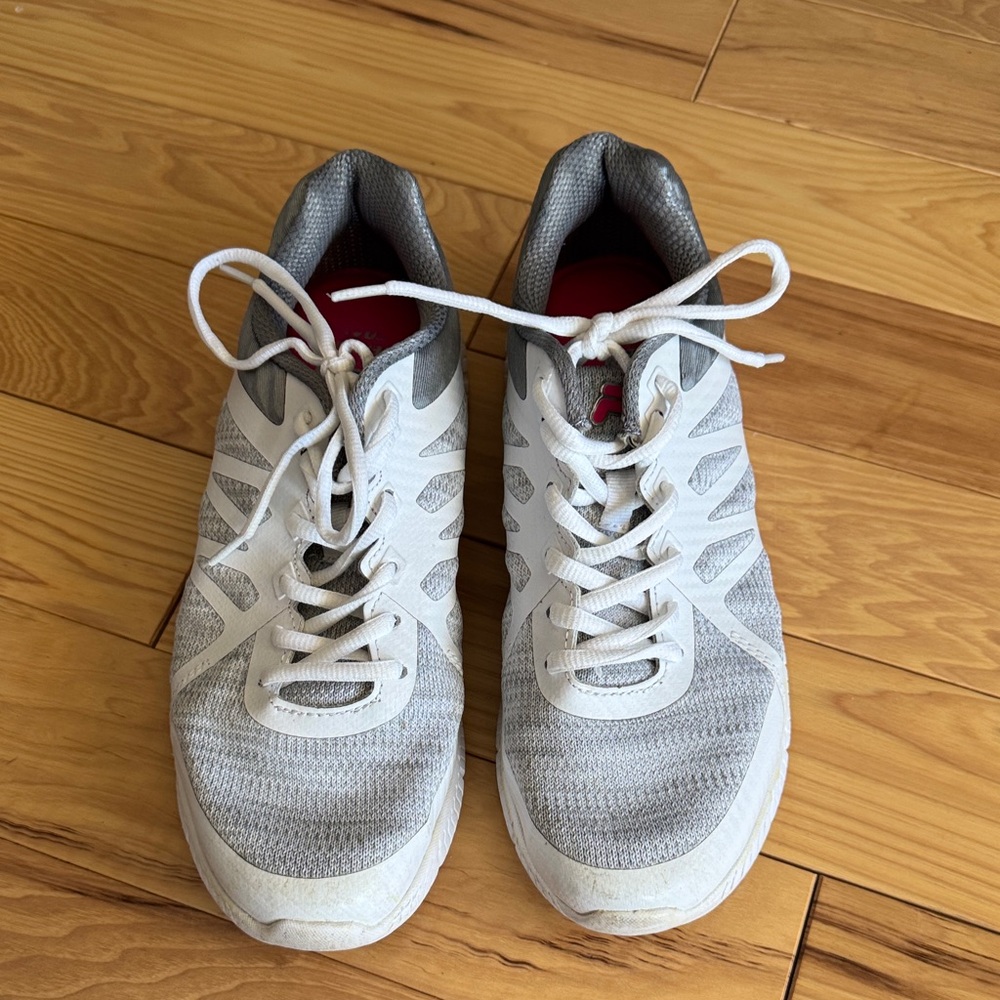 Fila Men's White and Gray Athletic Shoes